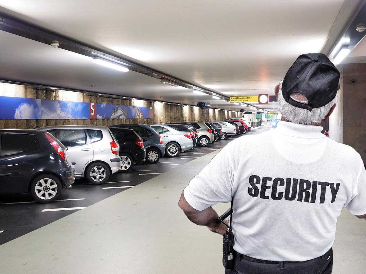 A RESPONSABILIDADE POR FURTOS, ROUBOS E DANOS OCORRIDOS EM ESTACIONAMENTOS PRIVADOS  (CASO FINALIZADO)